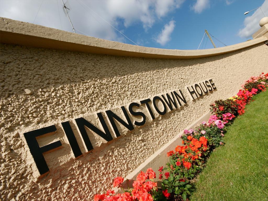 Finnstown Castle Hotel Lucan Bagian luar foto